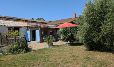 Achat d'une maison trois pièce avec jardin à Angliers