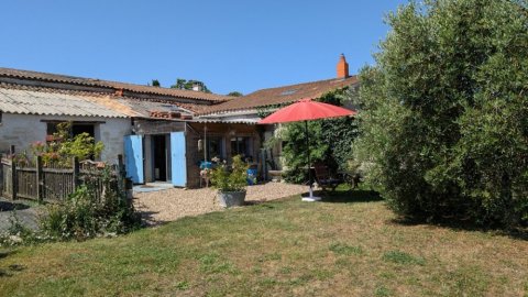 Achat d'une maison trois pièce avec jardin à Angliers