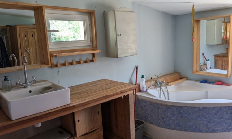 Achat d'une maison trois pièce avec jardin à Angliers